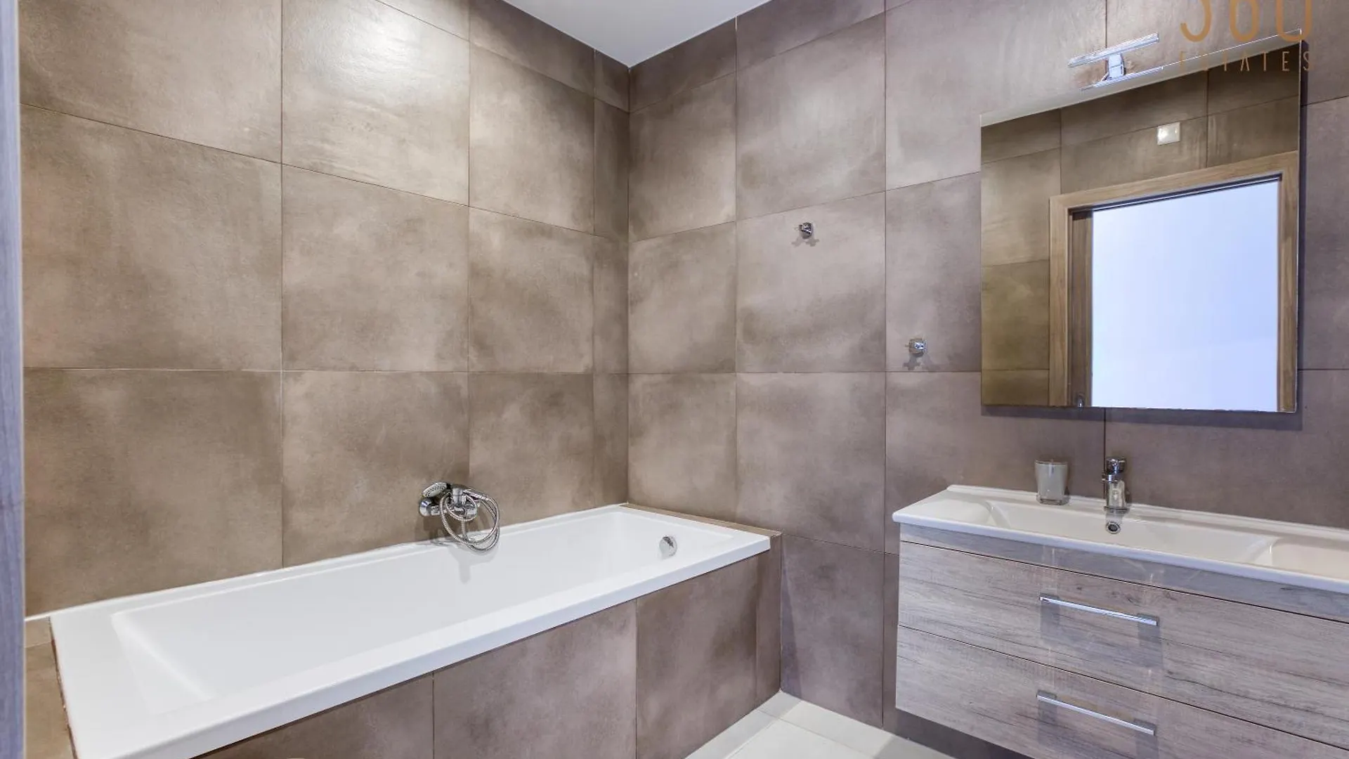 Apartment Modern 3Br Home With Stunning Marina View In Pieta By 360 Estates