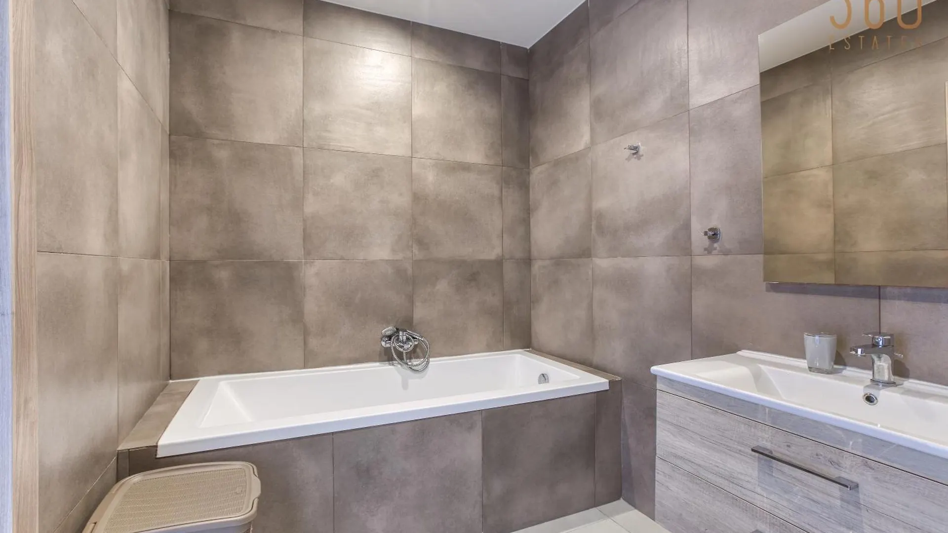 Apartment Modern 3Br Home With Stunning Marina View In Pieta By 360 Estates