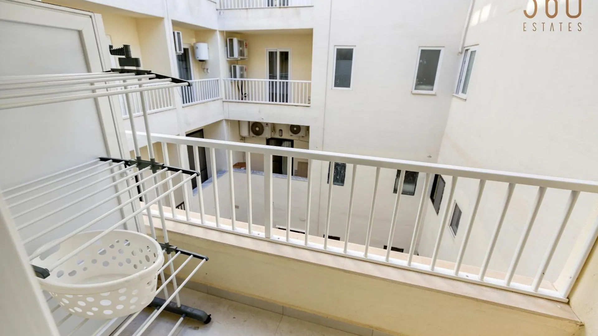 Modern 3Br Home With Stunning Marina View In Pieta By 360 Estates Apartment