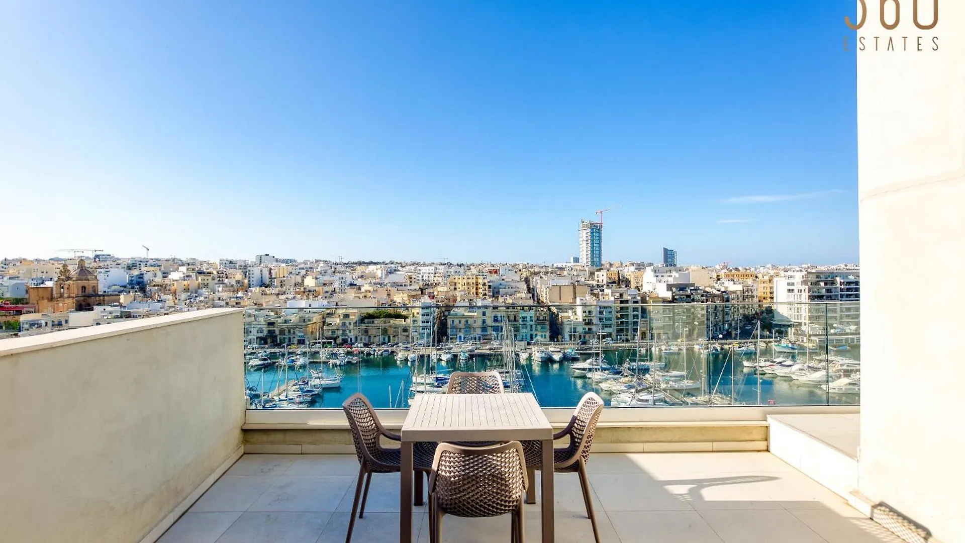 Modern 3Br Home With Stunning Marina View In Pieta By 360 Estates Apartment